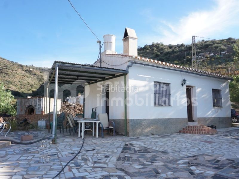 Foto d733921f-cdfd-4975-8906-46fc2f1e7406. Casa amb piscina a Centro Histórico Vélez - Málaga