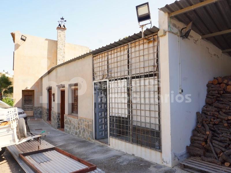 Foto 40a88268-77b1-46cd-913b-a2017dbae10e. Masia amb aparcament a Centro Histórico Vélez - Málaga