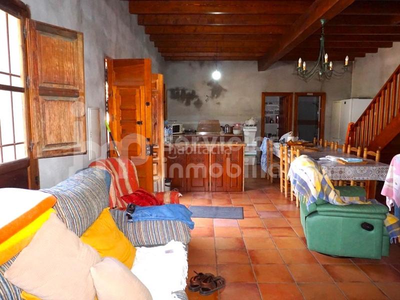 Foto 6f218df8-9bfb-48e8-9cca-0d8e7b581d8b. Masia amb aparcament a Centro Histórico Vélez - Málaga