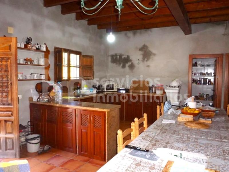 Foto a68750e2-93a1-4456-83ce-f9969a9adc58. Masia amb aparcament a Centro Histórico Vélez - Málaga