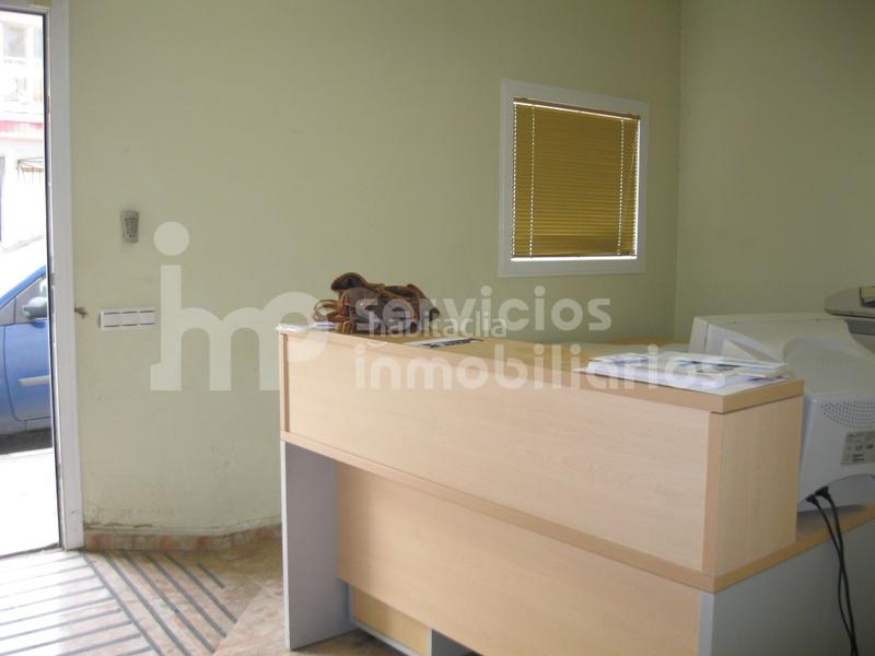 Foto a9d3610e-5289-4d2d-adad-fb64921195c2. Miete geschäftsraum in Hispanidad - Vivar Téllez Vélez - Málaga