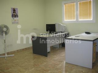 Business premise in Hispanidad - Vivar Téllez