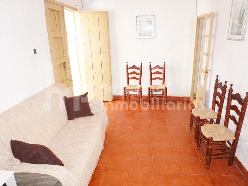 Foto 1b15cb03-3e6e-48df-8aff-46d91c85913a. Casa adossada a Benamocarra