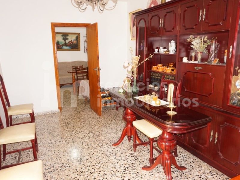 Foto 3c151773-2069-487f-b04e-7dbf565d4a94. Casa adossada a Benamocarra