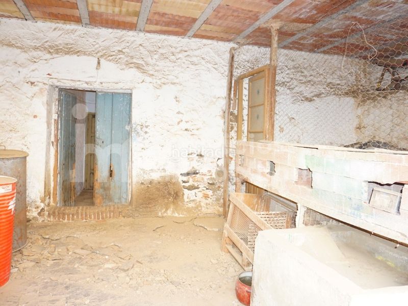 Foto 49a2c41d-2ce7-4a26-b596-e01fa6f08484. Casa adossada a Benamocarra