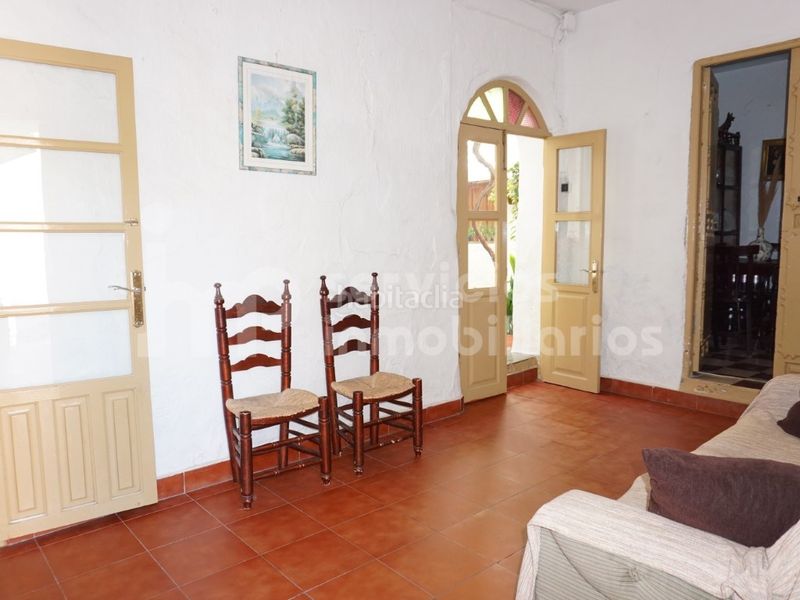 Foto 53858f12-072d-4da9-a4ed-d232eb73204a. Casa adossada a Benamocarra