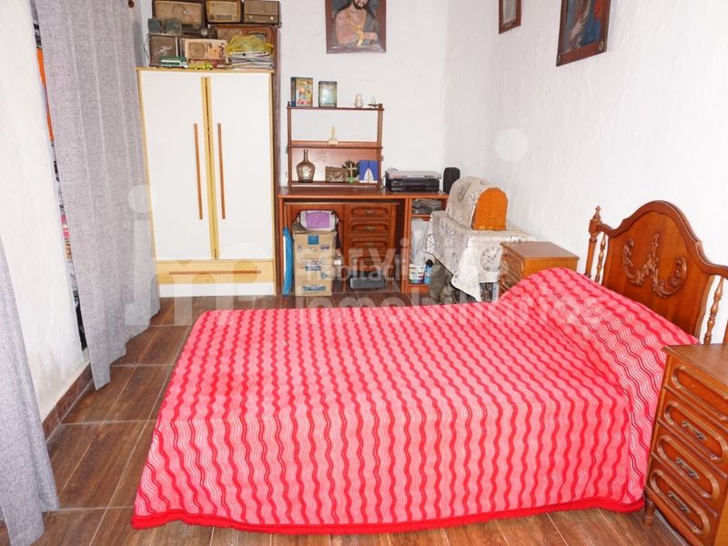 Foto 59631163-38b1-4e34-8caf-27c7935c1467. Casa adossada a Benamocarra