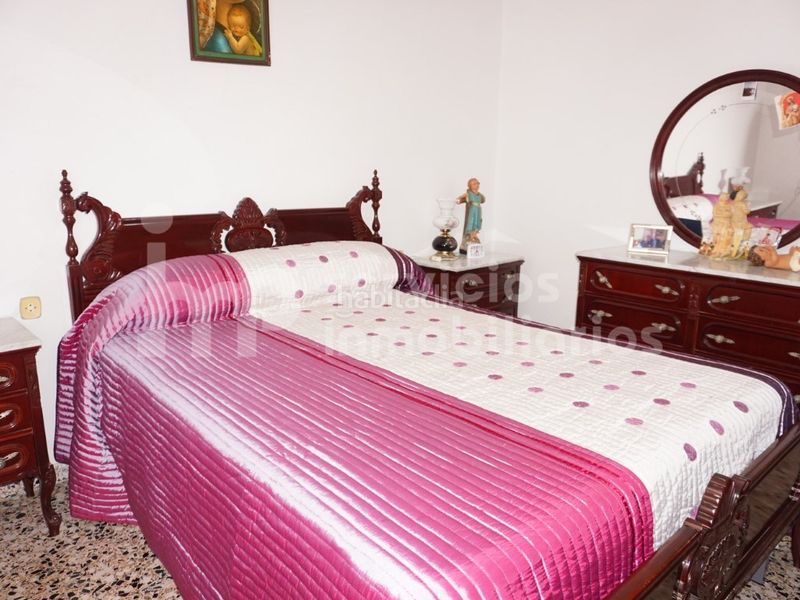 Foto a46899f8-6ddb-4110-bc03-db7cd4169fbe. Casa adossada a Benamocarra