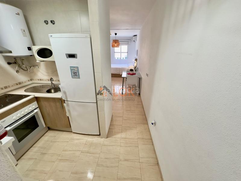 Foto 33e7c82d-1af0-4313-95e5-0a7d5940aacf. Estudio en calle huerto de monjas 6 estudio en el centro con garaje y licencia turística en Málaga