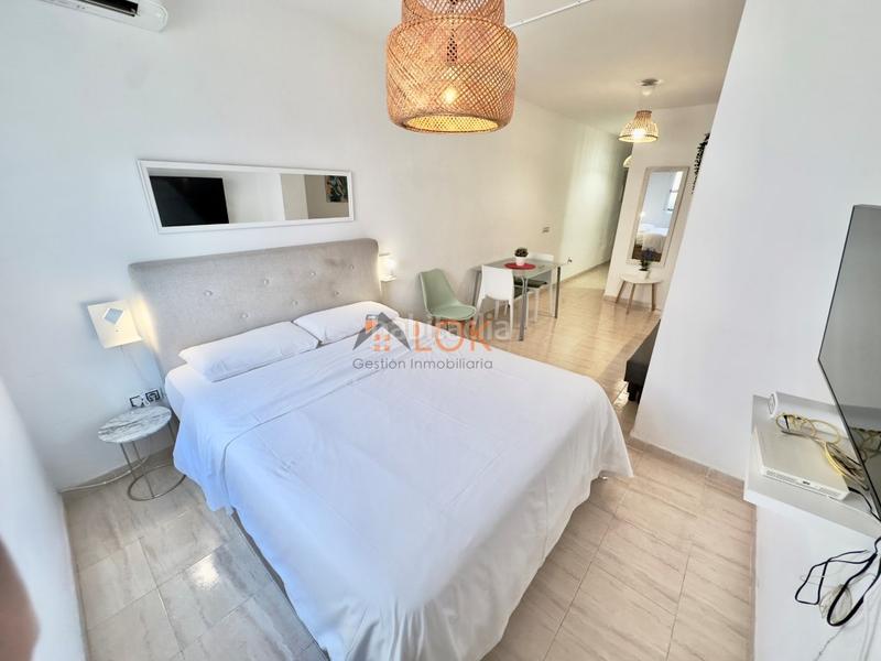 Foto 3f828a4f-5932-44e6-a276-d330ba01a3bd. Estudio en calle huerto de monjas 6 estudio en el centro con garaje y licencia turística en Málaga