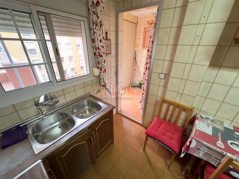 Foto 3d4df693-0d90-433b-b27c-0a86b9b0a576. Appartamento con parcheggio in El Palo Málaga