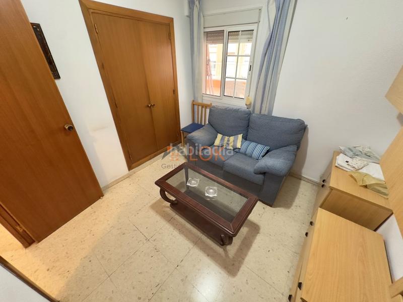 Foto 60093a49-cbf1-4635-ac32-dd2ae2a1e469. Appartamento con parcheggio in El Palo Málaga