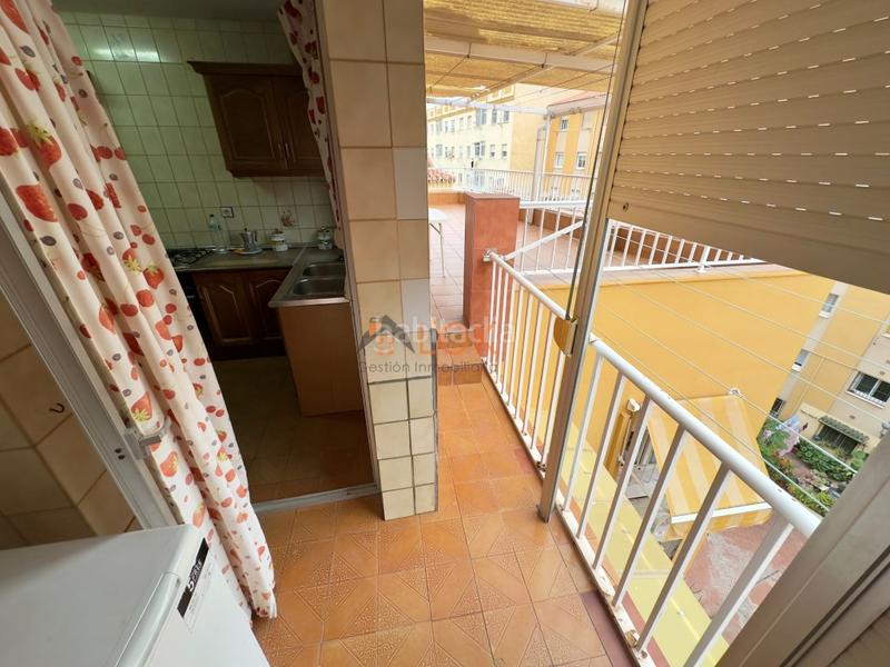 Foto d9d079dd-6bd5-467e-a821-7afb47bea11b. Appartamento con parcheggio in El Palo Málaga