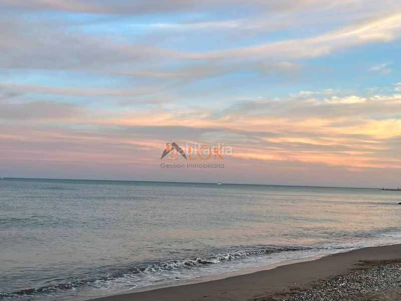 Foto ad22cd93-a03f-4020-9568-e7e97099730e. Dúplex amb aparcament a Chilches