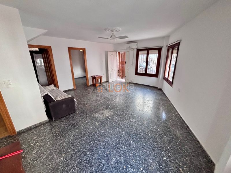 Foto 8f18021d-3f45-4b50-b588-83dbc0eb6221. Casa a Centro Histórico Vélez - Málaga