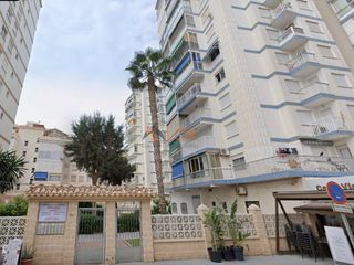 Appartement  Avenida antonio tore tore. Piso 2 hab a solo 3 min andando de la playa