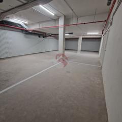 Parking voiture  Calle pacheco, 5