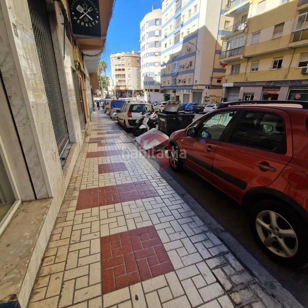 Foto 2c1a2143-c921-4680-9b49-e647e966dee3. Local comercial venta de local comercial. ideal cambio de uso a vivienda en Málaga