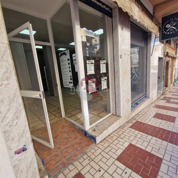 Foto 88b57971-4108-4c75-be6c-52adebdf31fa. Local comercial venta de local comercial. ideal cambio de uso a vivienda en Málaga