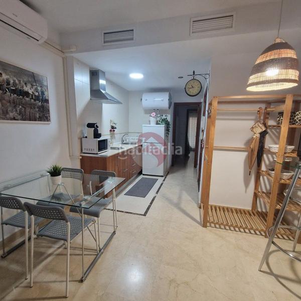 Foto 1c0820e1-3249-472c-8594-dcb146b29351. Piso vivienda con licencia turistica a un paso del centro de malaga en Málaga