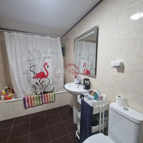 Foto bd62fb77-c438-45b5-bb4a-951e9cc157c1. Casa oportunidad unica chalet adosado en almogia en Almogía