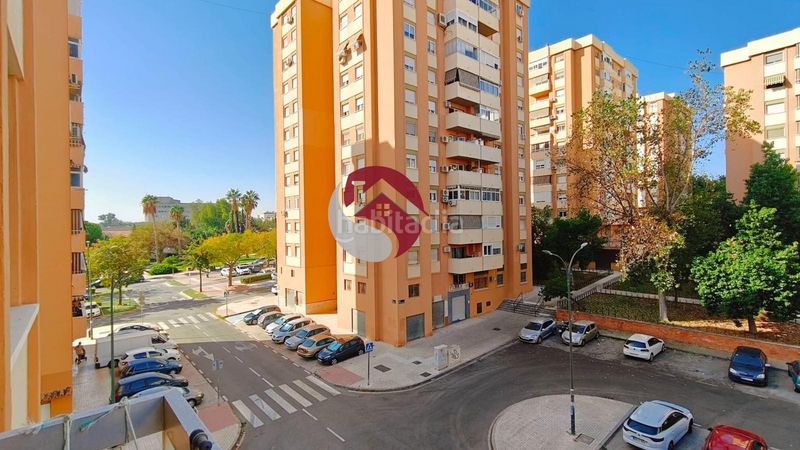 Foto 37284fd4-8444-4fb9-ac92-fc0e7cc22b27. Pis a Martiricos - La Roca - La Rosaleda Málaga