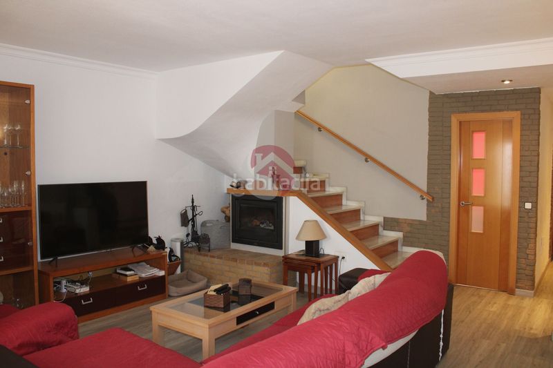 Foto 33778ec0-c219-4e42-a123-108c2b4925a4. Casa adossada a Los Ríos Mijas