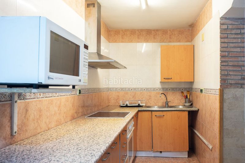 Foto ca6cde38-1771-488b-9c64-cb545c33cacc. Casa adosada casa mata zona eugenio gross en Los Castillejos - La Trinidad Málaga