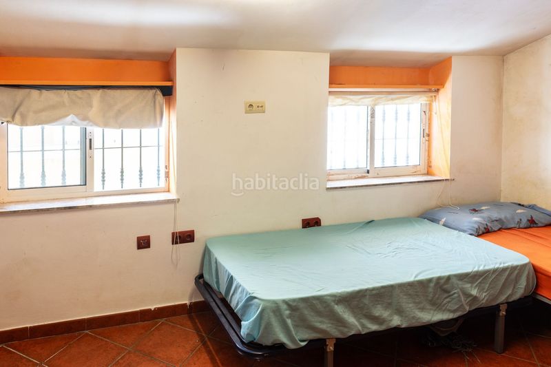 Foto ec6f7c42-afb8-4f56-a303-3fd40481dd14. Casa adosada casa mata zona eugenio gross en Los Castillejos - La Trinidad Málaga