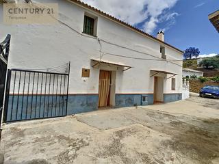 House in Comares