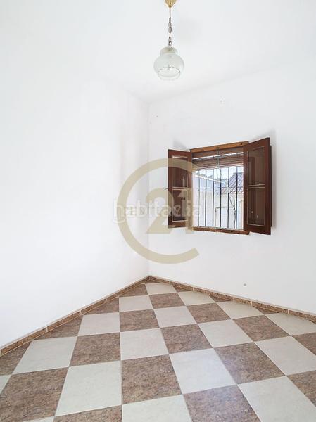Foto d3782147-56d5-400f-8e87-fb11a274fc6f. Casa en virgen de la candelaria 5 en Colmenar