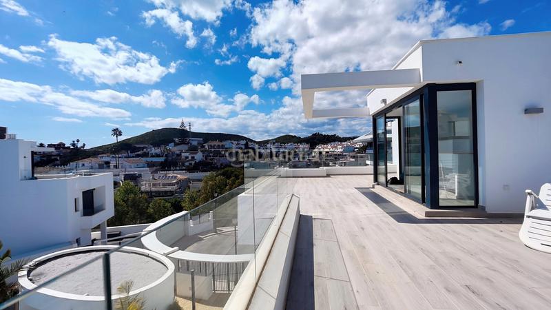 Foto f5f1d3e2-d15f-48f8-ba8b-8638f44d233f. Casa en Castillo Sohail - Myramar Fuengirola