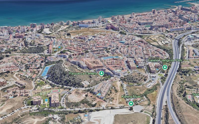 Foto c7d48291-ce84-4c7e-a33e-36ab44bb59d9. Piso en Los Pacos Fuengirola