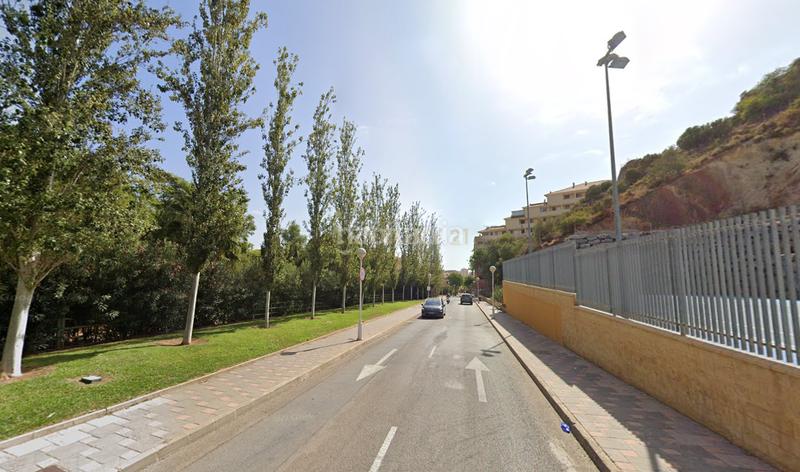 Foto f1f703f7-cb14-40cb-94a7-e8a654f70818. Piso en Los Pacos Fuengirola