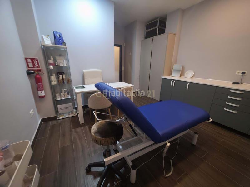 Foto 4790052d-c585-40d0-ab0f-41c4aa1bdde4. Local comercial en Centro ciudad Fuengirola
