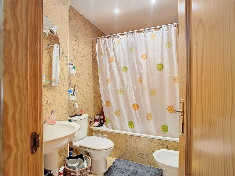 Foto e66b646e-d2be-47e5-afe3-9e3b6f95b15f. Casa en av. marqués del duero en Cancelada Estepona