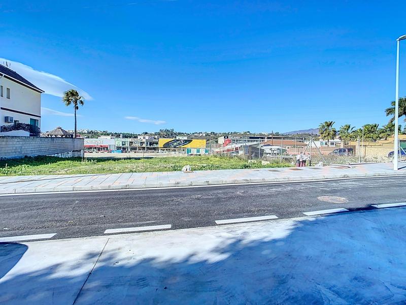 Foto deba876f-b58e-40d9-9293-c2e35304244e. Terreno residencial en campo de Mijas Mijas