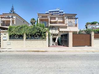 Pis a Calle don juan manuel, torremolinos, spain