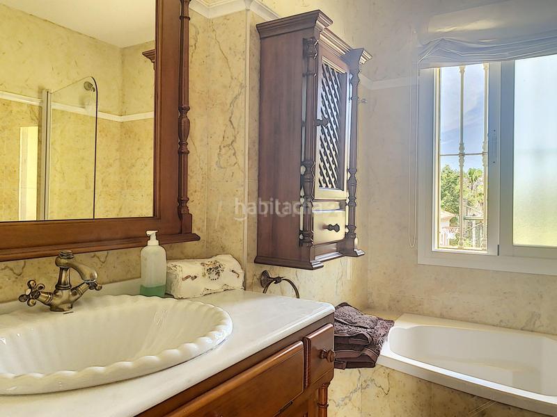 Foto 16e546b9-e692-4139-9340-86134995b0bc. Chalet en calle finlandia 15 villa en venta en Hacienda Torrequebrada Benalmádena