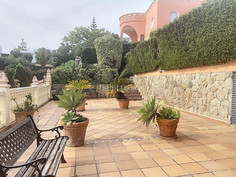 Foto 231b23e9-0bfb-4344-8a1d-1b8c8c1ad7bf. Chalet en calle finlandia 15 villa en venta en Hacienda Torrequebrada Benalmádena