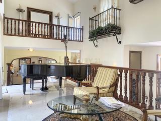 Chalet  Calle finlandia 15. Villa en venta en benalmádena
