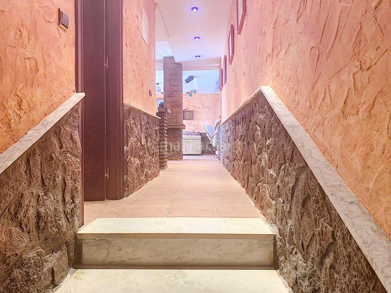 Foto 7208f4fb-42a2-48fc-b98c-2d5efe6b4e1d. Chalet en calle finlandia 15 villa en venta en Hacienda Torrequebrada Benalmádena