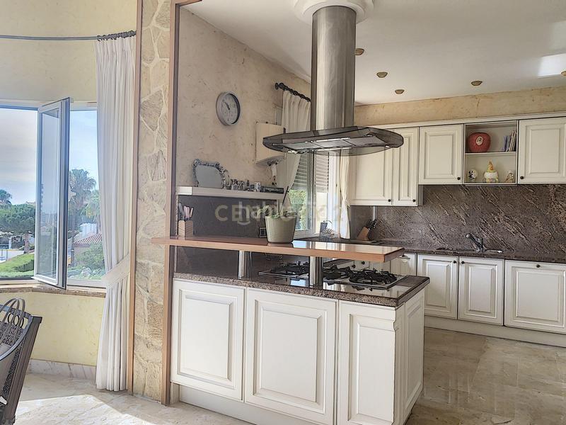 Foto dd813b38-9876-4c74-8146-cb93354eb804. Chalet en calle finlandia 15 villa en venta en Hacienda Torrequebrada Benalmádena