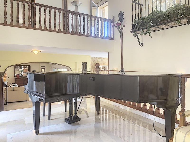 Foto ff93f8d4-8801-450b-ab89-3370b9af877f. Chalet en calle finlandia 15 villa en venta en Hacienda Torrequebrada Benalmádena