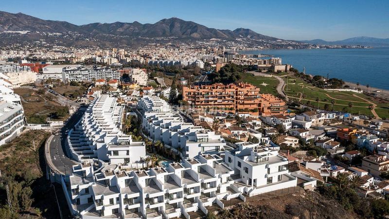 Foto 732cf0bc-db32-476d-8096-e83e5d52ea6f. Semi detached house in encinas 7 in Castillo Sohail - Myramar Fuengirola