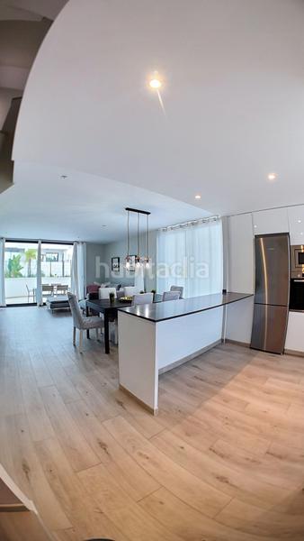 Foto a7438167-ca81-49f9-9010-7cb71a2a4932. Semi detached house in encinas 7 in Castillo Sohail - Myramar Fuengirola