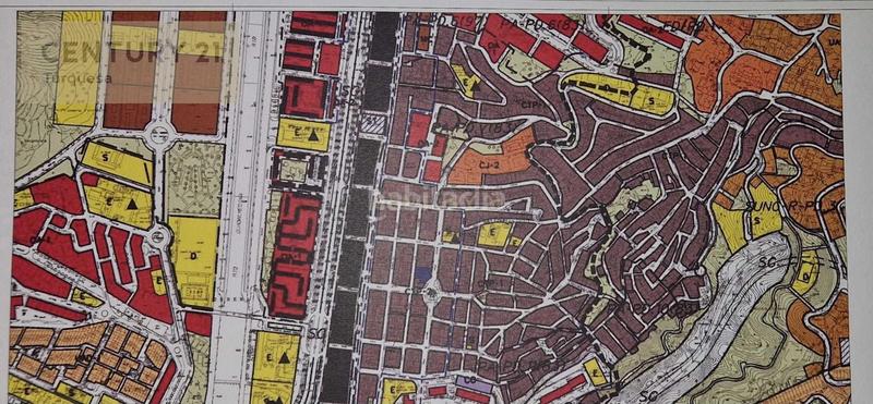 Foto 172a8d34-be98-43b2-bf85-4aab282a7845. Terreno residencial en calle balbina valverde terreno urbanizable en Málaga