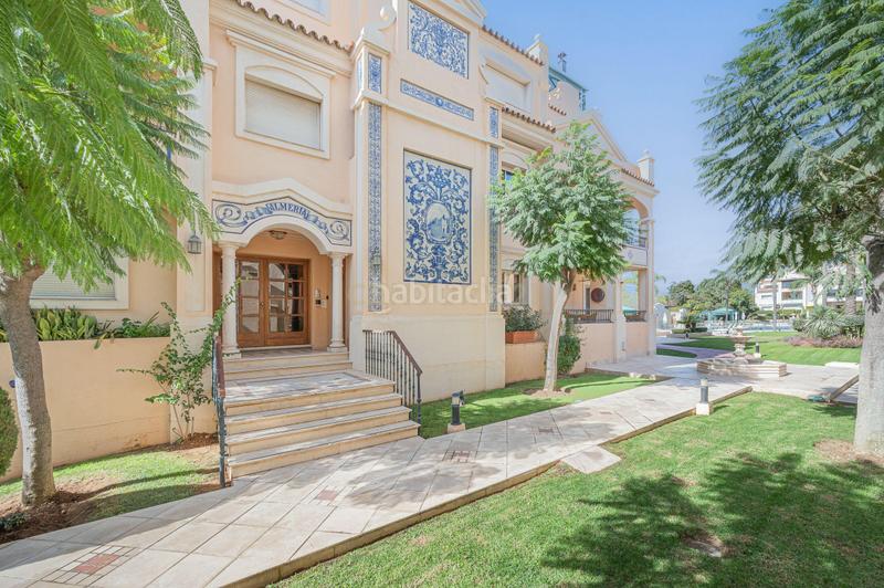 Foto e06973ae-74ec-4585-ae0c-b8a251cac325. Rent apartment in urbanización lomas de sierra blanca a in Marbella