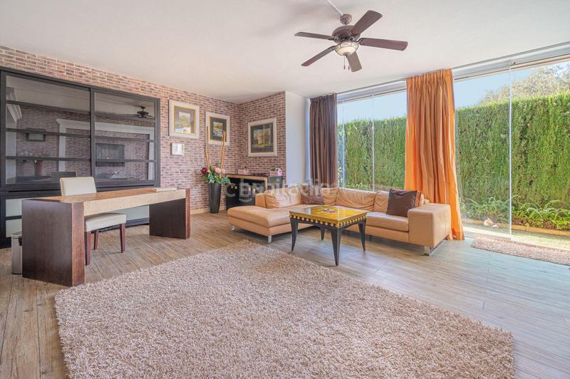 Foto ff649673-c48e-477c-8ad5-52fe044766c5. Rent apartment in urbanización lomas de sierra blanca a in Marbella