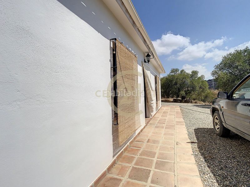 Foto ecb71e7d-7f8e-406c-b368-ca438ea7c84e. Casa a Álora